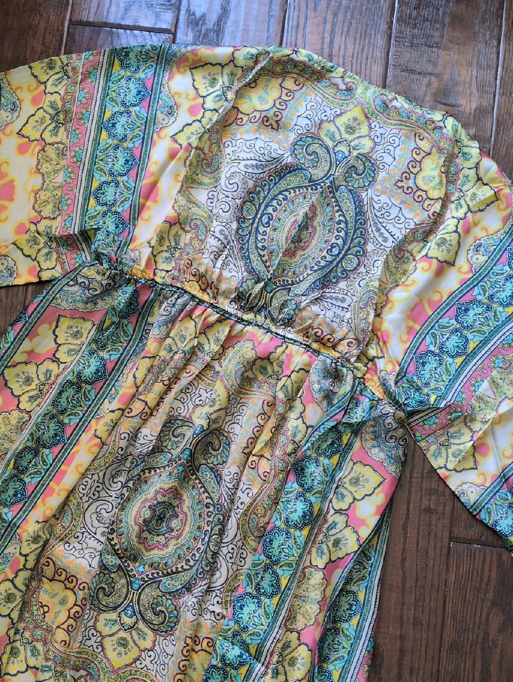 SUNDANCE I NWT Bella Verona Boho Mixed Print Kimono Style Silky Dress, L - Picture 7 of 13